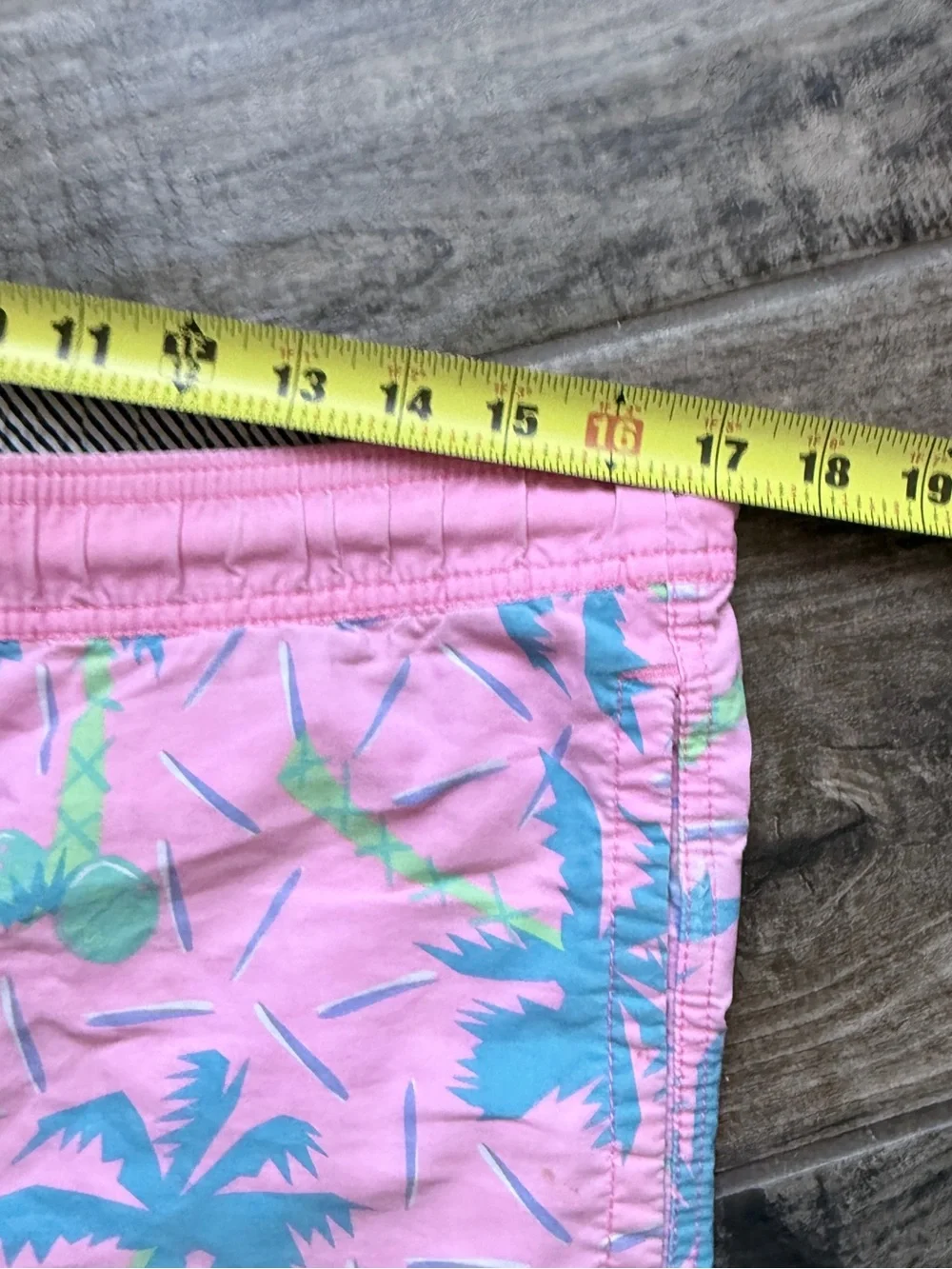 Party Pants Men’s Pink Tropical Palm Print 5” Swim Shorts, S
